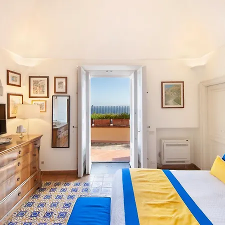 Casa Merce Aparthotel