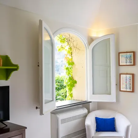 מלון דירות Casa Merce 4*