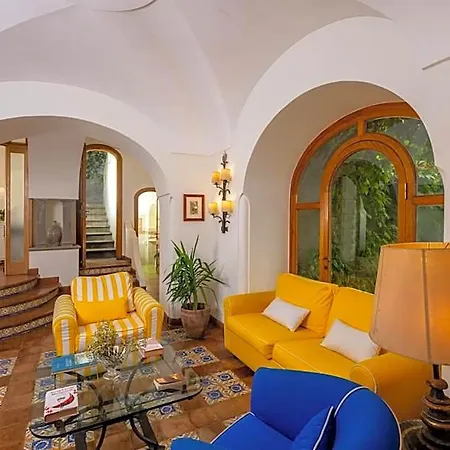 Casa Merce Aparthotel