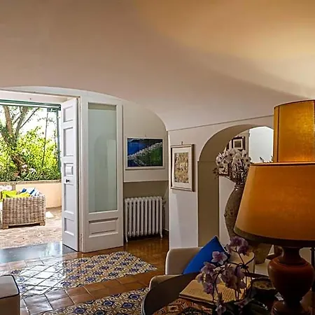 Casa Merce Aparthotel 4*