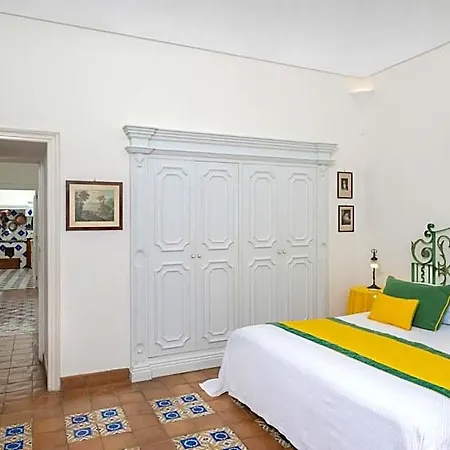 Casa Merce Aparthotel