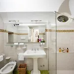 Casa Merce 4* بوسيتانو