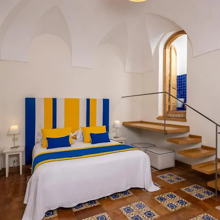 Casa Merce 4*
